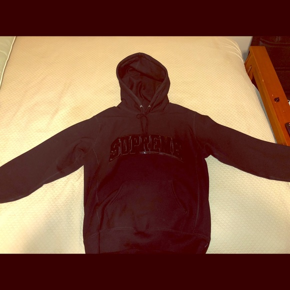 Supreme Patent/ Chenille Arc Logo Hoodie